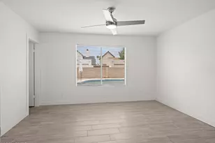 928 E Hope St, Mesa, AZ 85203 - Photo 9