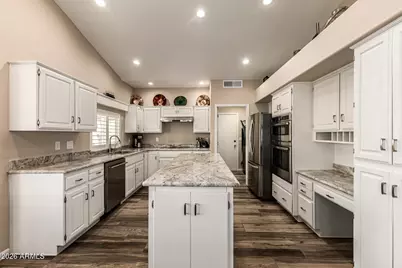 10234 E Cedar Waxwing Drive, Sun Lakes, AZ 85248 - Photo 7