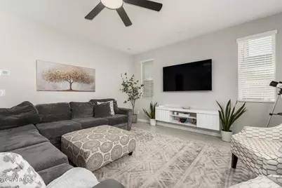 40128 W Hensley Way, Maricopa, AZ 85138 - Photo 5