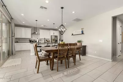 40128 W Hensley Way, Maricopa, AZ 85138 - Photo 9