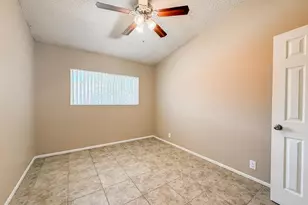 2206 S Granada Dr, Tempe, AZ 85282 - Photo 9