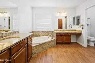 571 N Kingston St, Gilbert, AZ 85233 - Photo 25