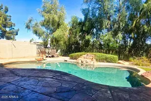 571 N Kingston St, Gilbert, AZ 85233 - Photo 11