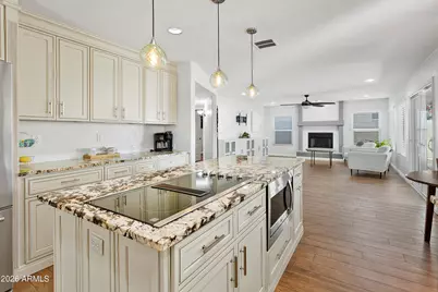 571 N Kingston Street, Gilbert, AZ 85233 - Photo 11