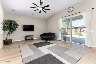 22186 E Creekside Drive, Queen Creek, AZ 85142 - Photo 21