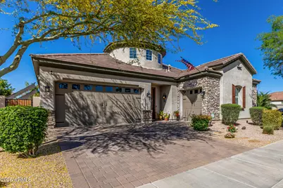 22186 E Creekside Drive, Queen Creek, AZ 85142 - Photo 1