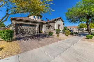22186 E Creekside Dr, Queen Creek, AZ 85142 - Photo 3