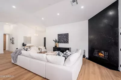 6050 E Betty Elyse Lane, Scottsdale, AZ 85254 - Photo 9