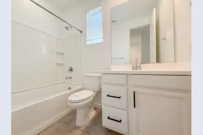 3811 S 64th Drive, Phoenix, AZ 85043 - Photo 11