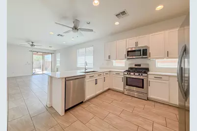 3811 S 64th Drive, Phoenix, AZ 85043 - Photo 3