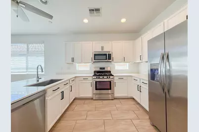 3811 S 64th Drive, Phoenix, AZ 85043 - Photo 5