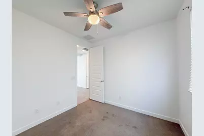 3811 S 64th Drive, Phoenix, AZ 85043 - Photo 17