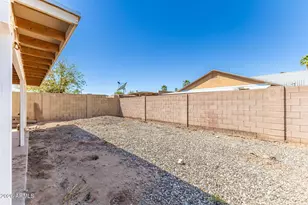 10602 W Avenida Glenrosa St, Phoenix, AZ 85037 - Photo 19