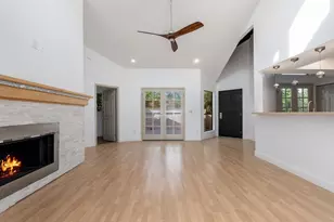 9709 E Mountain View Rd, Scottsdale, AZ 85258 - Photo 9