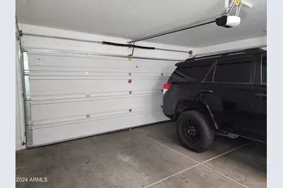 1822 N 77th Glen, Phoenix, AZ 85035 - Photo 13