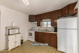 3838 W Alta Vista Rd, Phoenix, AZ 85041 - Photo 37