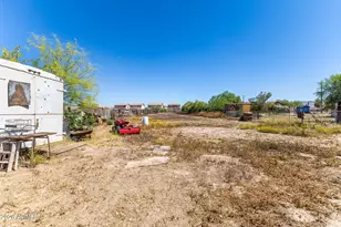 3838 W Alta Vista Rd, Phoenix, AZ 85041 - Photo 41