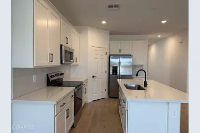 18146 W La Senda Drive, Surprise, AZ 85387 - Photo 5