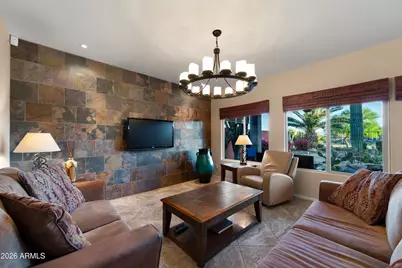 1249 E Daisy Way, San Tan Valley, AZ 85143 - Photo 9