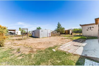 3802 W Alta Vista Road, Phoenix, AZ 85041 - Photo 17