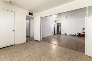 3802 W Alta Vista Rd, Phoenix, AZ 85041 - Photo 15