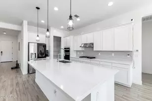 10207 E Strobe Ave, Mesa, AZ 85212 - Photo 9