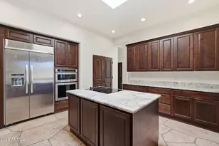 10962 E Dale Ln, Scottsdale, AZ 85262 - Photo 15