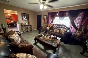 2656 N 48th Ln, Phoenix, AZ 85035 - Photo 7