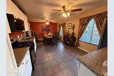 2656 N 48th Lane, Phoenix, AZ 85035 - Photo 19