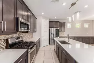 1015 E Thompson, Chandler, AZ 85286 - Photo 7