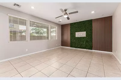 1015 E Thompson, Chandler, AZ 85286 - Photo 5