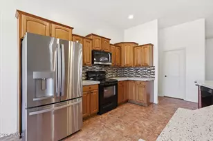 9301 W Debbie Ln, Arizona City, AZ 85123 - Photo 7