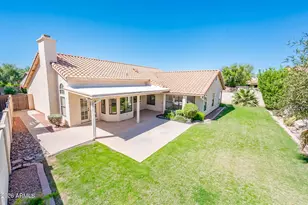 231 N Cottonwood Dr, Gilbert, AZ 85234 - Photo 9