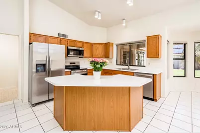 231 N Cottonwood Drive, Gilbert, AZ 85234 - Photo 19