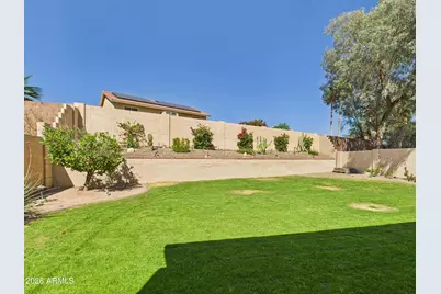 2750 E Rock Wren Road, Phoenix, AZ 85048 - Photo 17