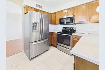 2750 E Rock Wren Road, Phoenix, AZ 85048 - Photo 11