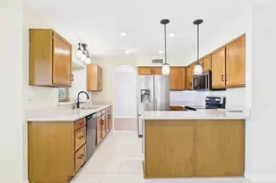 2750 E Rock Wren Rd, Phoenix, AZ 85048 - Photo 9