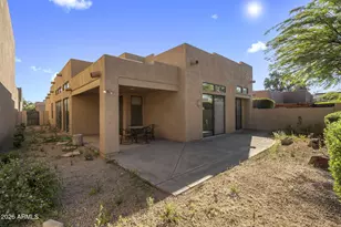 8352 E Las Estancias St, Scottsdale, AZ 85250 - Photo 15