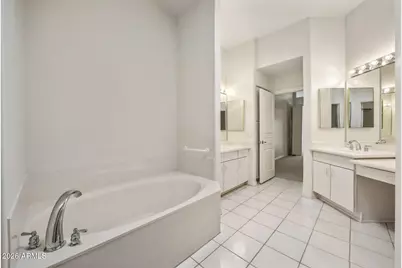 8352 E Las Estancias Street, Scottsdale, AZ 85250 - Photo 7