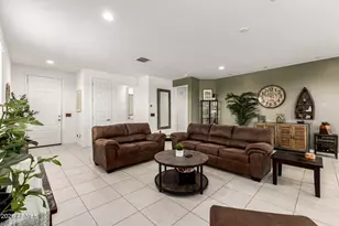 16429 W Saguaro Park Ln, Surprise, AZ 85387 - Photo 9