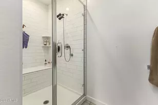 16429 W Saguaro Park Ln, Surprise, AZ 85387 - Photo 23