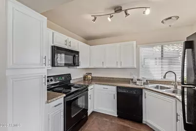 10115 E Mountain View Road #2032, Scottsdale, AZ 85258 - Photo 9