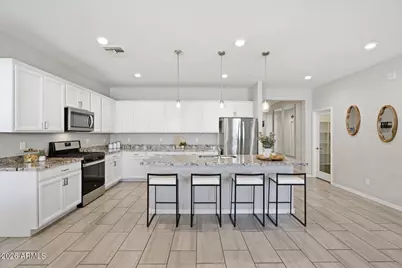 10966 W Fillmore Street, Avondale, AZ 85323 - Photo 9