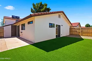 2844 E Waltann Ln, Phoenix, AZ 85032 - Photo 3