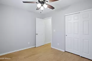 2844 E Waltann Ln, Phoenix, AZ 85032 - Photo 9