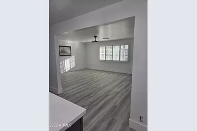 1010 E 6th Place, Mesa, AZ 85203 - Photo 7