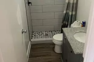 8601 N 71st Ave, Glendale, AZ 85301 - Photo 17