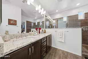 10737 W Rowel Rd, Peoria, AZ 85383 - Photo 35