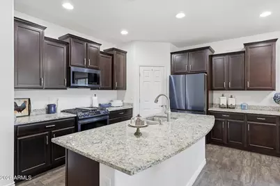 10737 W Rowel Road, Peoria, AZ 85383 - Photo 19