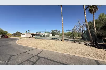 6622 E Bar Z Lane #6, Paradise Valley, AZ 85253 - Photo 5